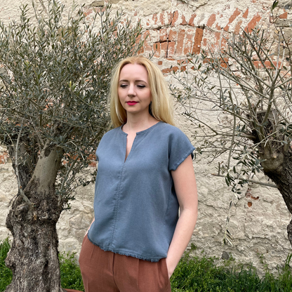 Sommerbluse mit Fransen aus Tencel & Leinen | AMARA | Limitierte Stückzahl
